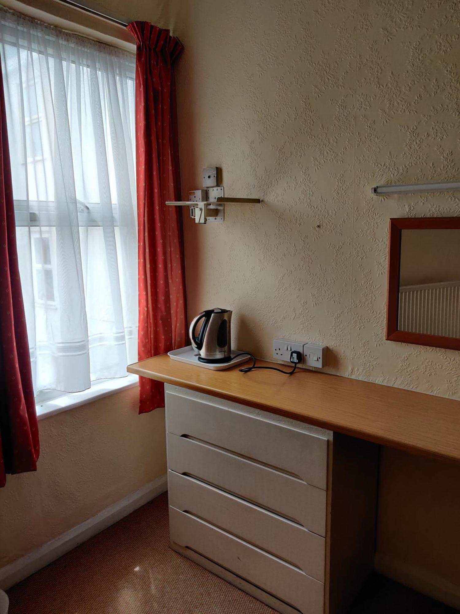 Hotel Inglewood Palm Hotel, Abbey Sands Torquay
