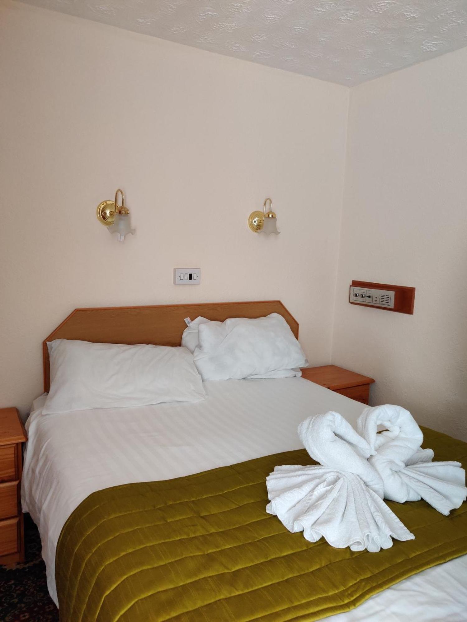 Inglewood Palm Hotel, Abbey Sands 3*